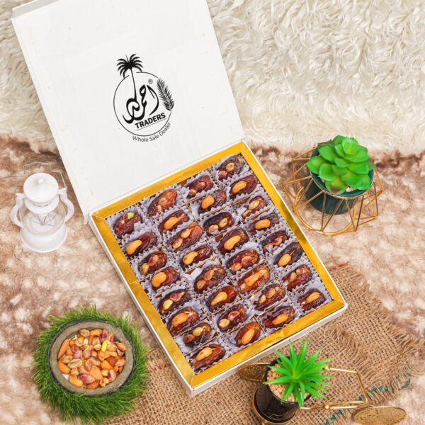 Jannat Al-Mazāyā